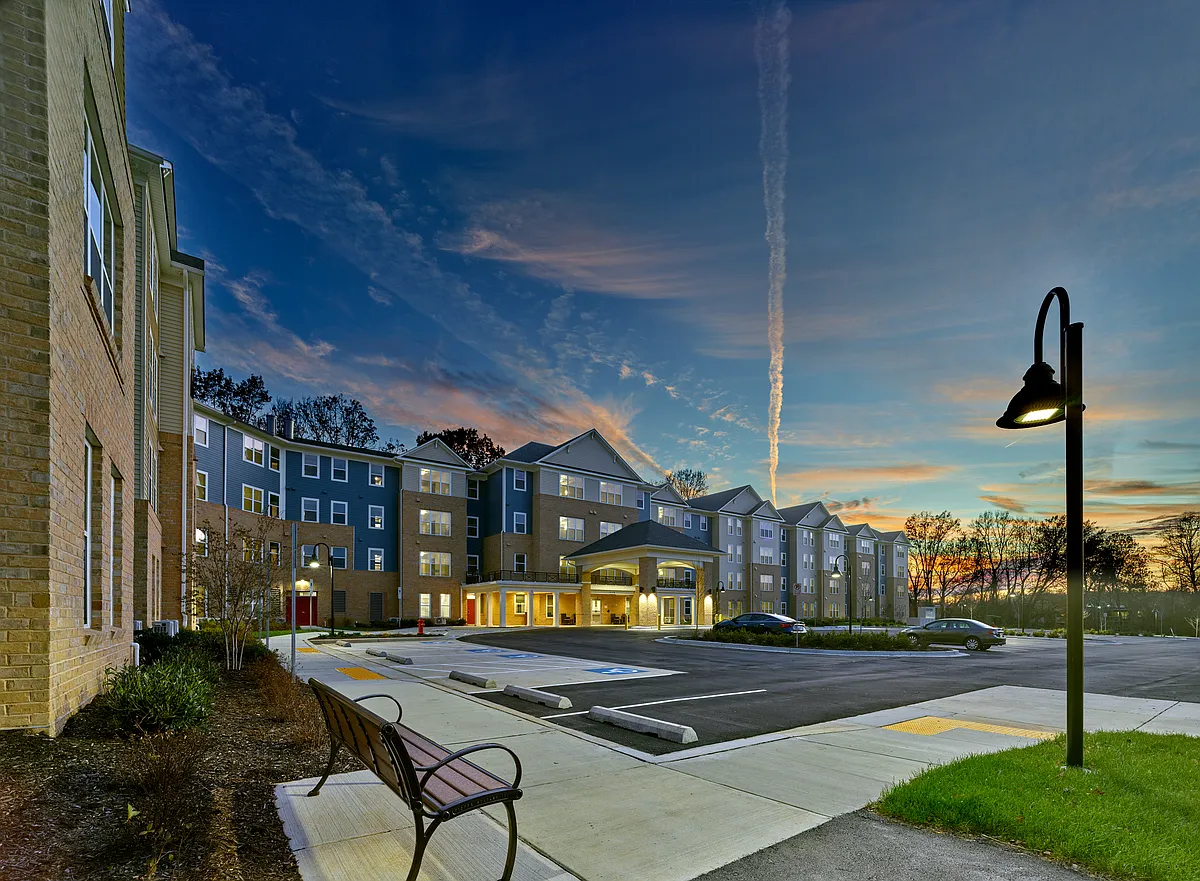 Building Photo - Pointe View at Aspen Hill