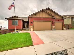 833 Bar Five Ranch Rd, Rapid City, SD 57703