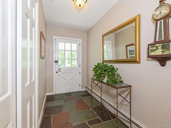 5th image of 63 W Meadow Road