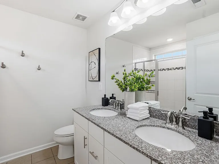 3047 Potomac River Pkwy — Photo 16
