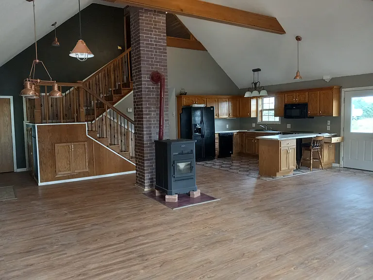 5360 State Highway 125 N — Photo 7