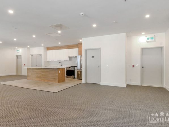 1 bedroom rental in Surrey — photo 22