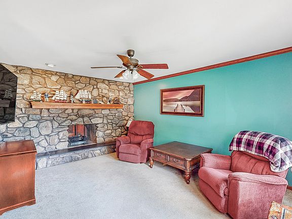 3rd image of 908 Lynwood Ct