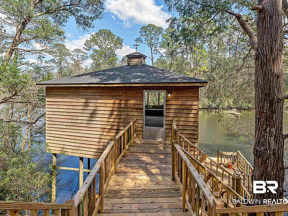 3rd image of 12775 River Creek Dr
