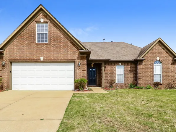 8374 Blue Ridge Dr, Southaven, MS 38672