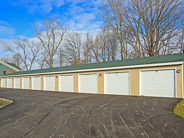 LAKE VILLAGE APARTMENTS