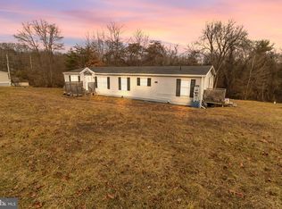 75 Vera Green Ln, Hedgesville, WV 25427