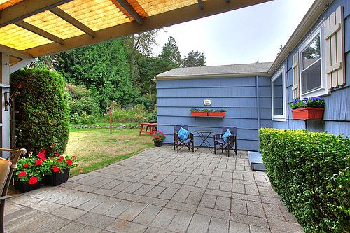 5th image of 10243 NE 24th St