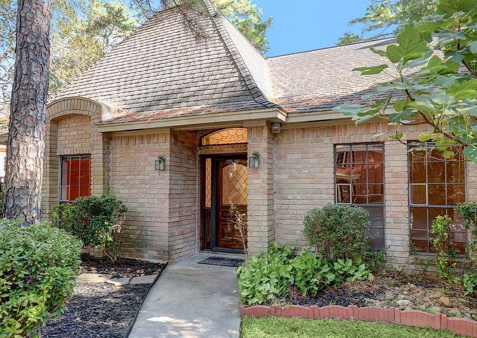 1st image of 12910 Golden Rainbow Dr