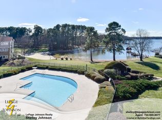 17919 Kings Point Drive ##I, Cornelius, NC 28031