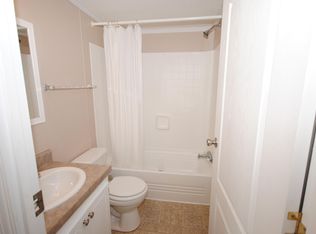 104 Windmill St, Surf City, NC 28445