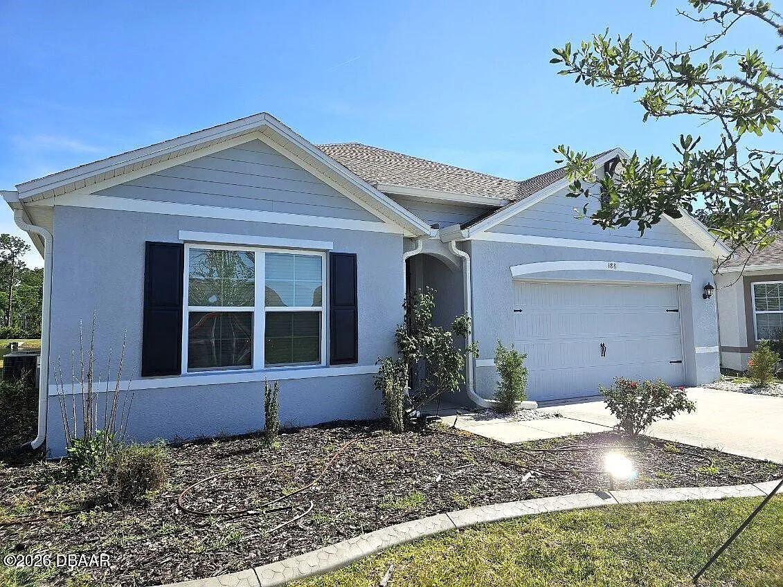 4 bed, 2.0 bath, 1846 sqft, $2,500 — Photo 1