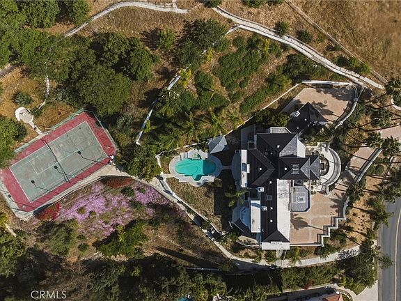 5th image of 2740 Shadow Canyon Rd
