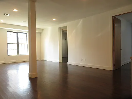 Rented by Rennit Inc. | media 19