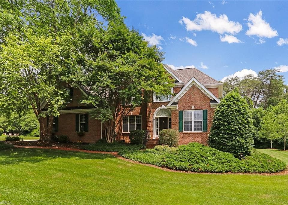 1st image of 6100 Great Oaks Dr