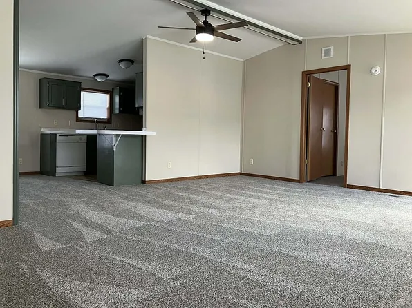3642 Watermill Ln #447, Carleton, MI 48117