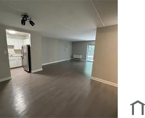 1 bed, $1,640 — Photo 3