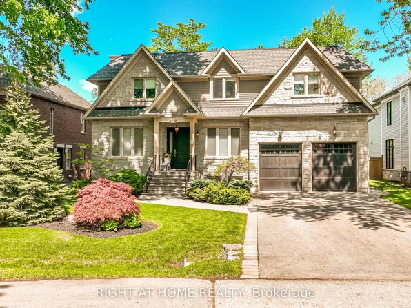 1479 Briarwood Cres, Oakville, ON L6J 2S8