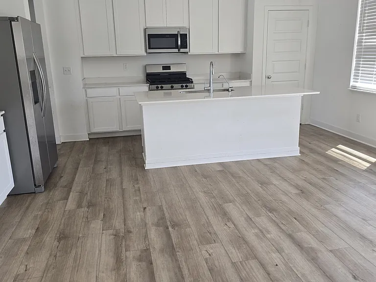 6929 Teder Creek Dr — Photo 16
