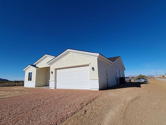 4th image of 38712 W SHERMAN Street