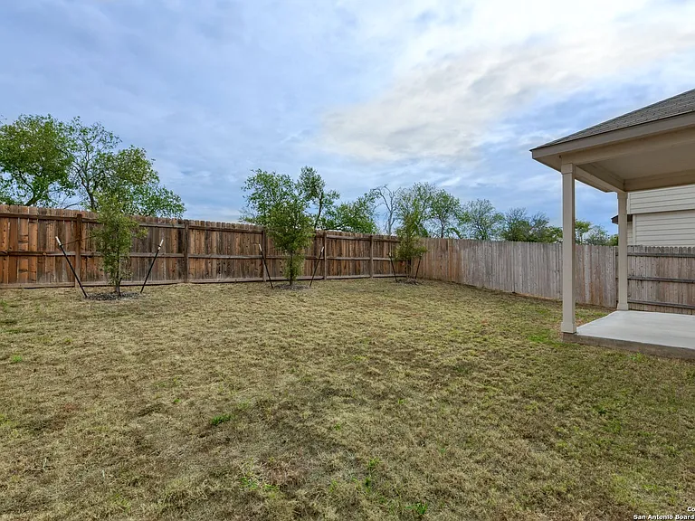 3931 Somers Crst — Photo 23
