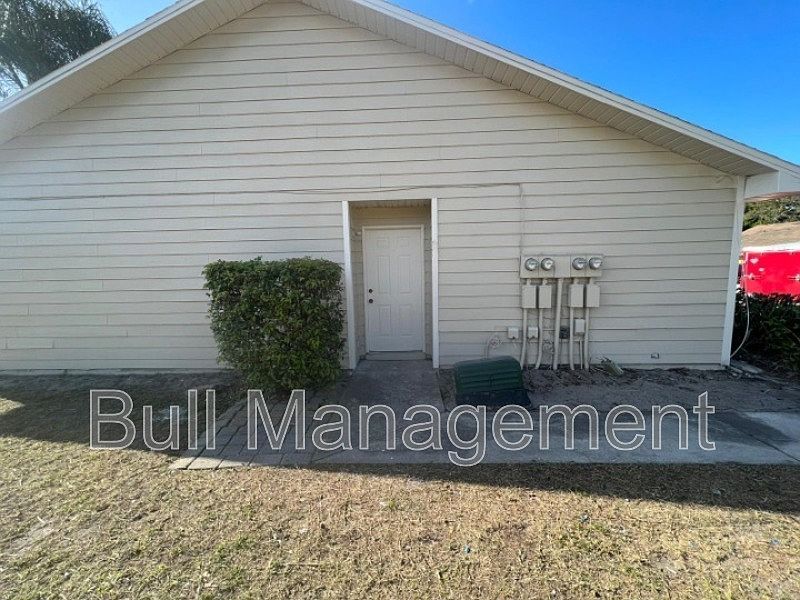 1st image of 18 Sandalwood Ct