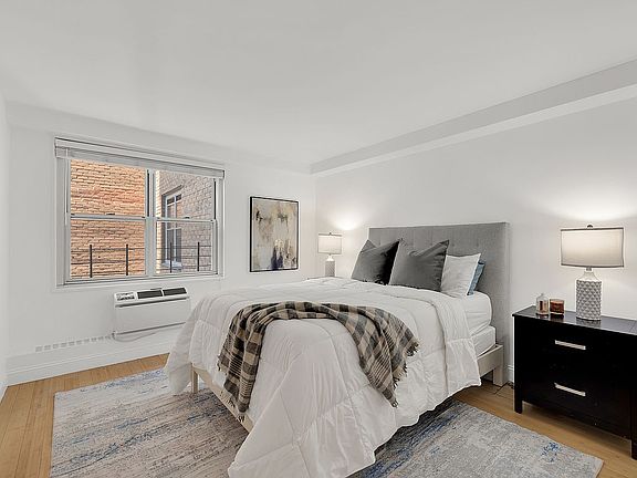 4th image of 303 W 66th St APT 10DE