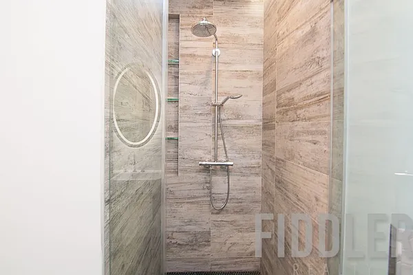 Rented by Fiddler Realty | media 208