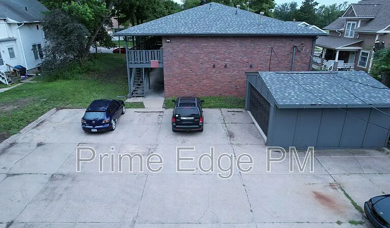 4520 Calvert St #6 — Photo 20