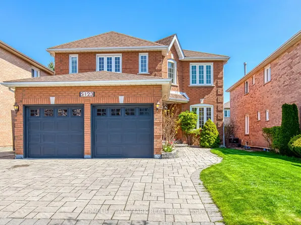 5123 Heatherleigh Ave, Mississauga, ON L5V 1M7