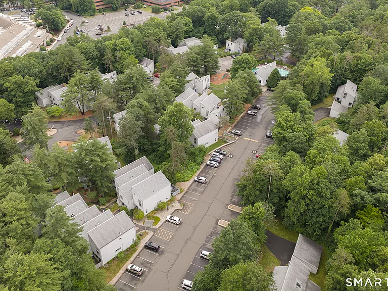 5 Staunton Ct #B — Photo 33