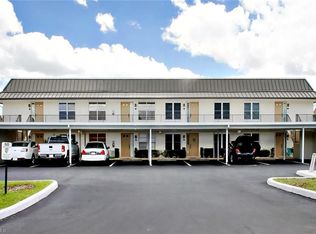 4213 SE 19th Pl APT 2H, Cape Coral, FL 33904
