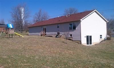 2nd image of 541 Britton Ln