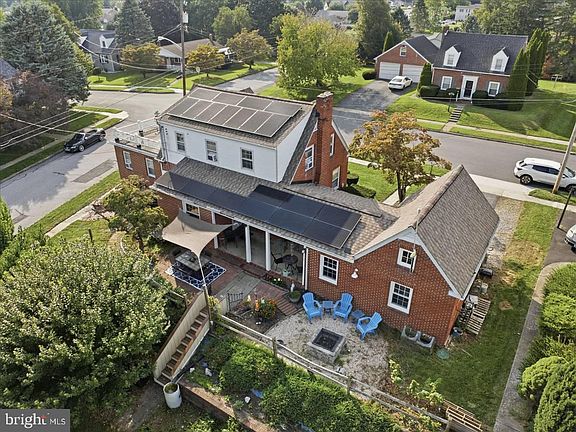 2nd image of 515 Hamilton Ave