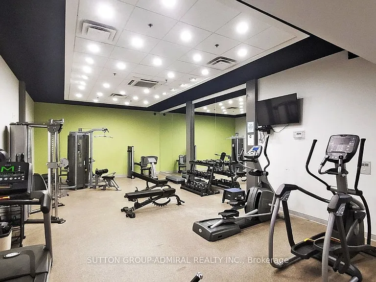 1055 Bay St #716 — Photo 30