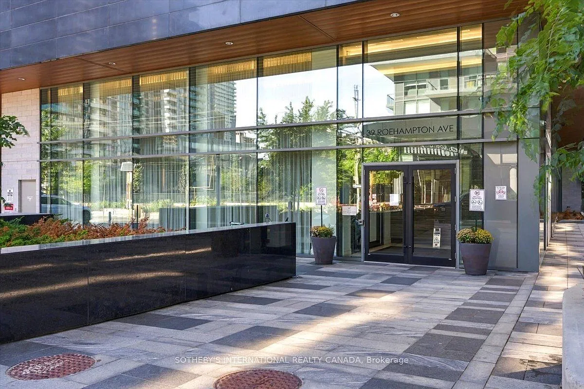 2 bed, $3,200 — Photo 3