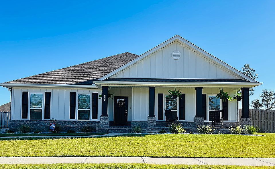 1st image of 2761 Elkhorn Dr