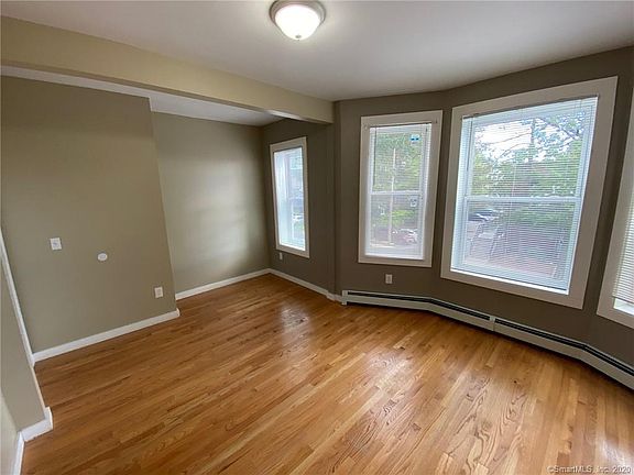 2nd image of 374 Orchard St #7