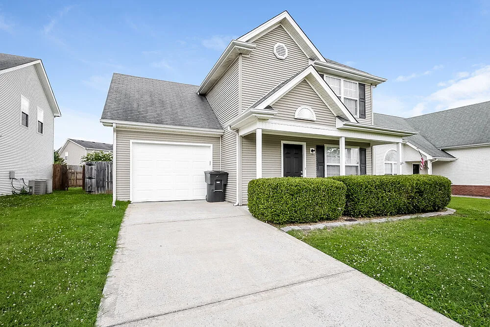 Building Photo - 1440 Westview Dr