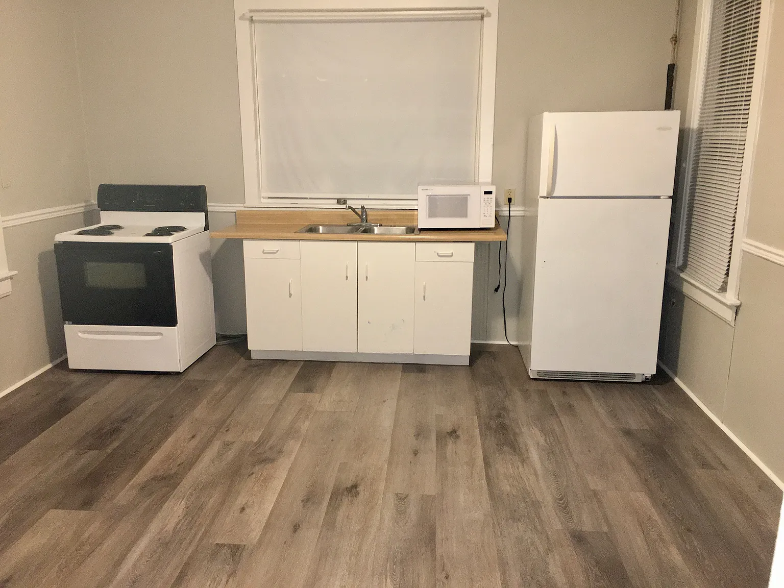 2 bed, $1,150 — Photo 2