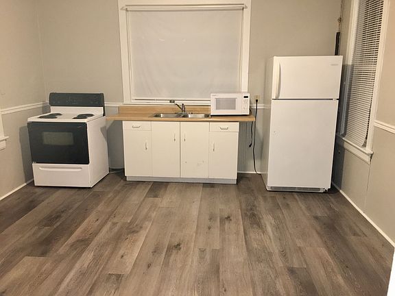 2nd image of 501 S 13th St #1