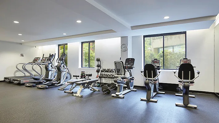 Sold by Compass | media 10