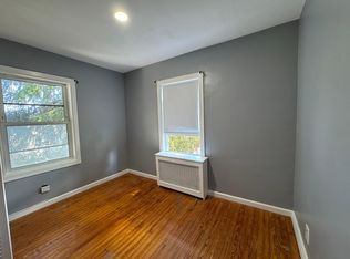 (Undisclosed Address), West Babylon, NY 11704