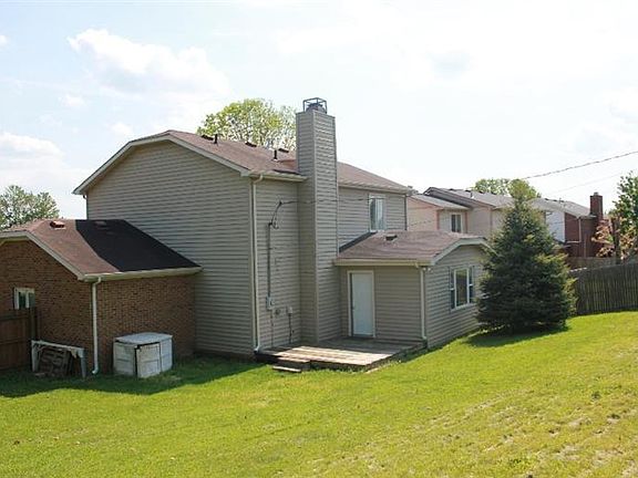 2nd image of 111 Applegrove Dr