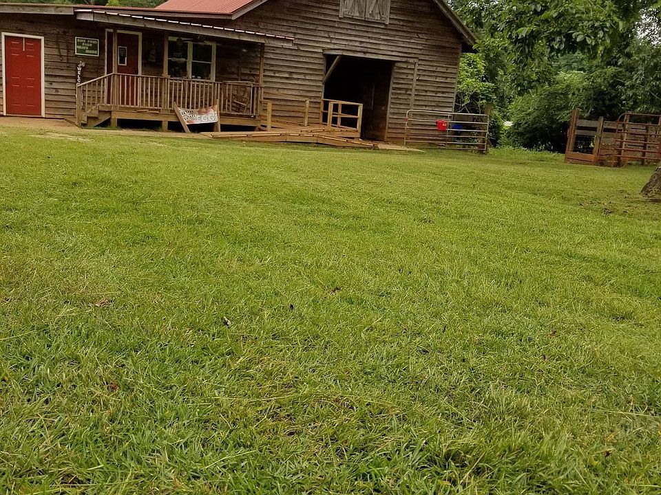 2nd image of 10 Bailey Rd