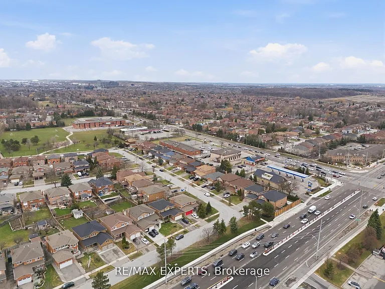 22 Wedgewood Pl — Photo 37