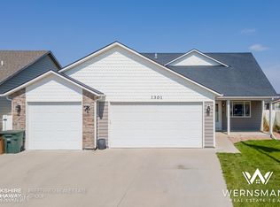 1301 Big Sky St, Gillette, WY 82718