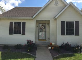 915 Teegan St, Normal, IL 61761