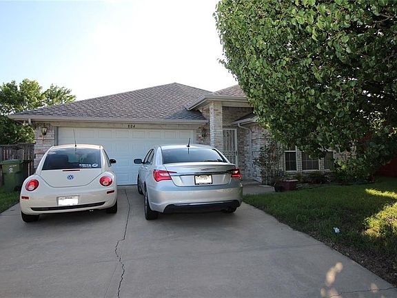 2nd image of 804 Packard Dr
