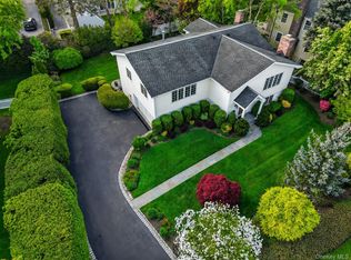 11 White Plains Rd, Bronxville, NY 10708